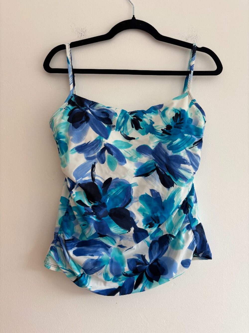 Miraclesuit Blue Floral Tankini Top Beach Vacation Flattering Slimming Size 12